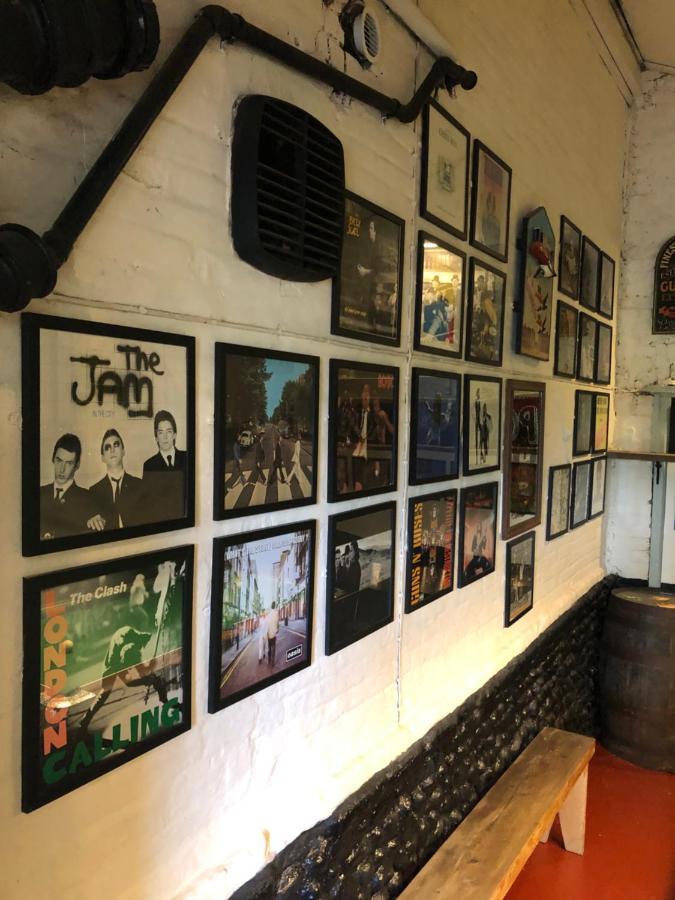 The Crown Inn Smallburgh Buitenkant foto